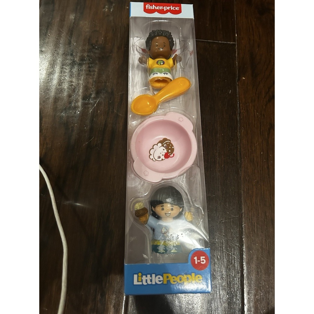 NIB Fisher Price Little People Dessert Time Figures 4 Piece Pretend Playset Toy